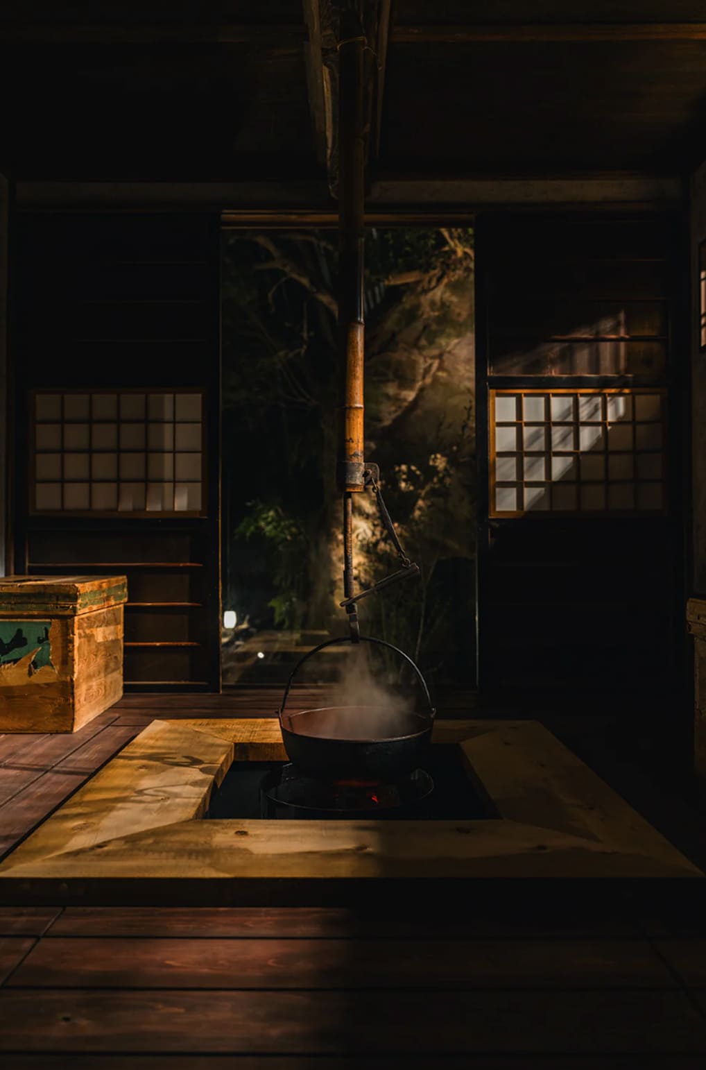 火を囲む時間──サウナと日本的コミュニケーション